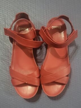 Camper Red Leather Cross-Strap Ankle Sandals